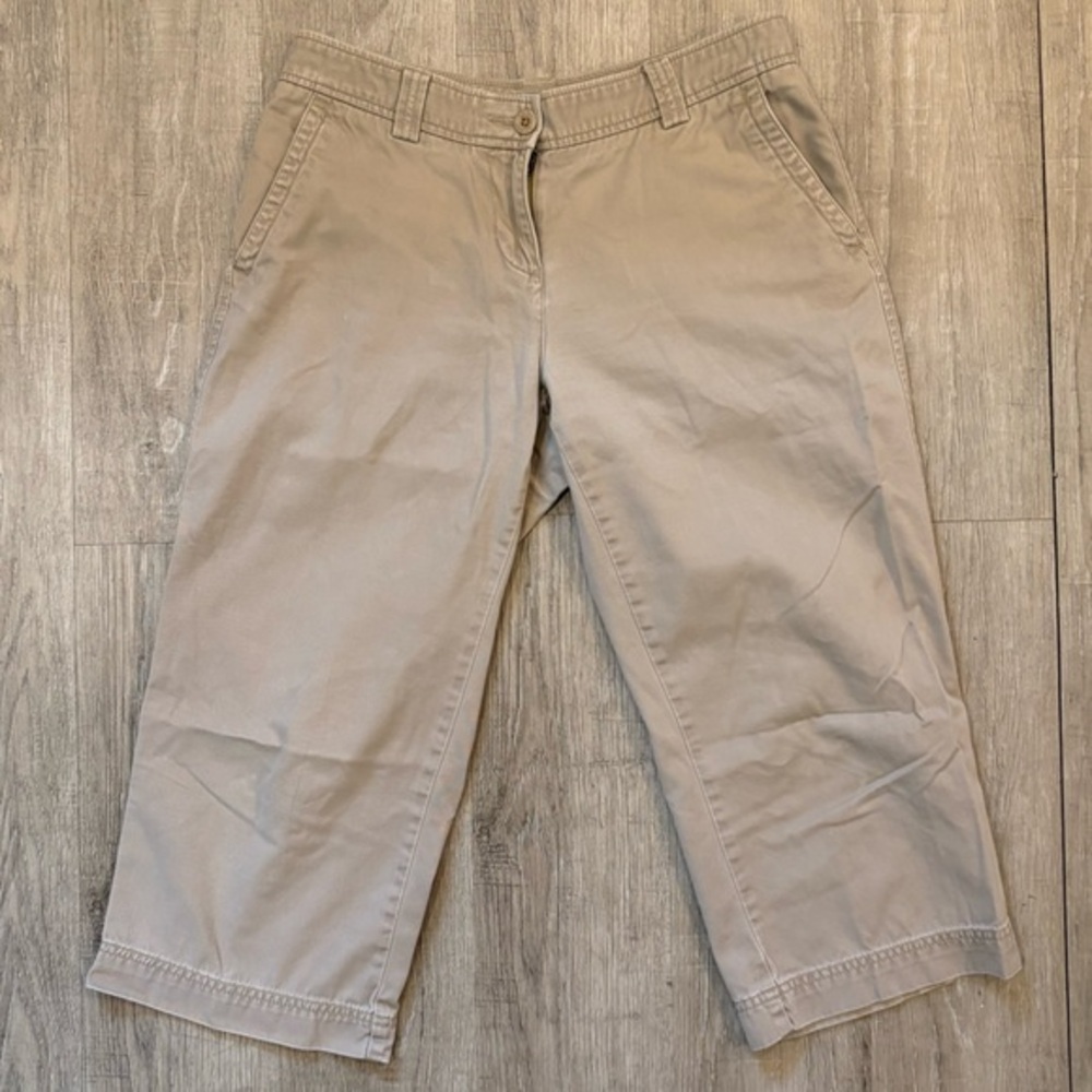 L.L. Bean Favorite Fit Straight Tan Chino Style Crop Pants 8P